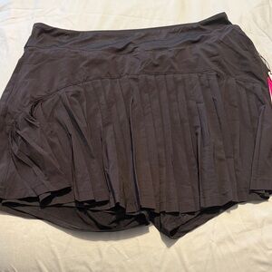 Danskin Black Pleated Mini Skirt